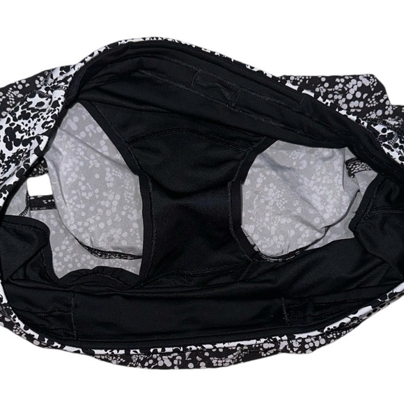 Lululemon Run Times Athletic Short II 4" / Chirasu Black Alpine White Sz 10 - Picture 10 of 10